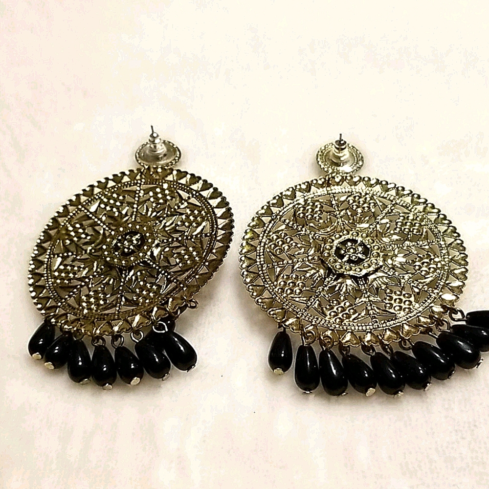 Woman's fashion dangling earringd - Picture 4 of 4